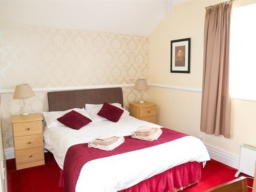 Hotel The Station 2*